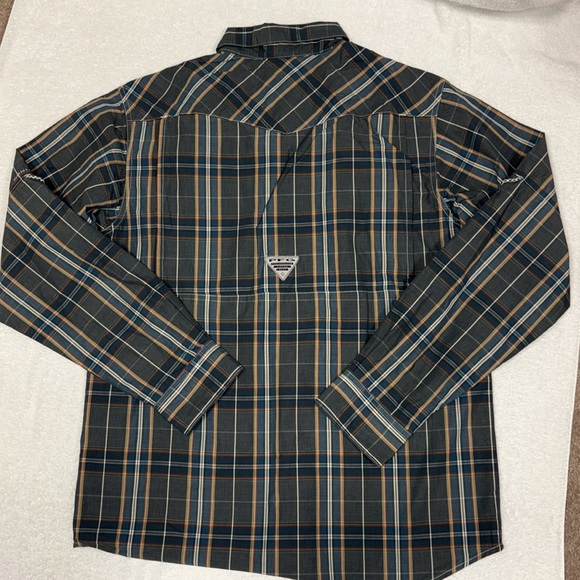 Columbia PFG Omni shade Men's Casual Plaid button down long sleeve medium - Picture 6 of 8